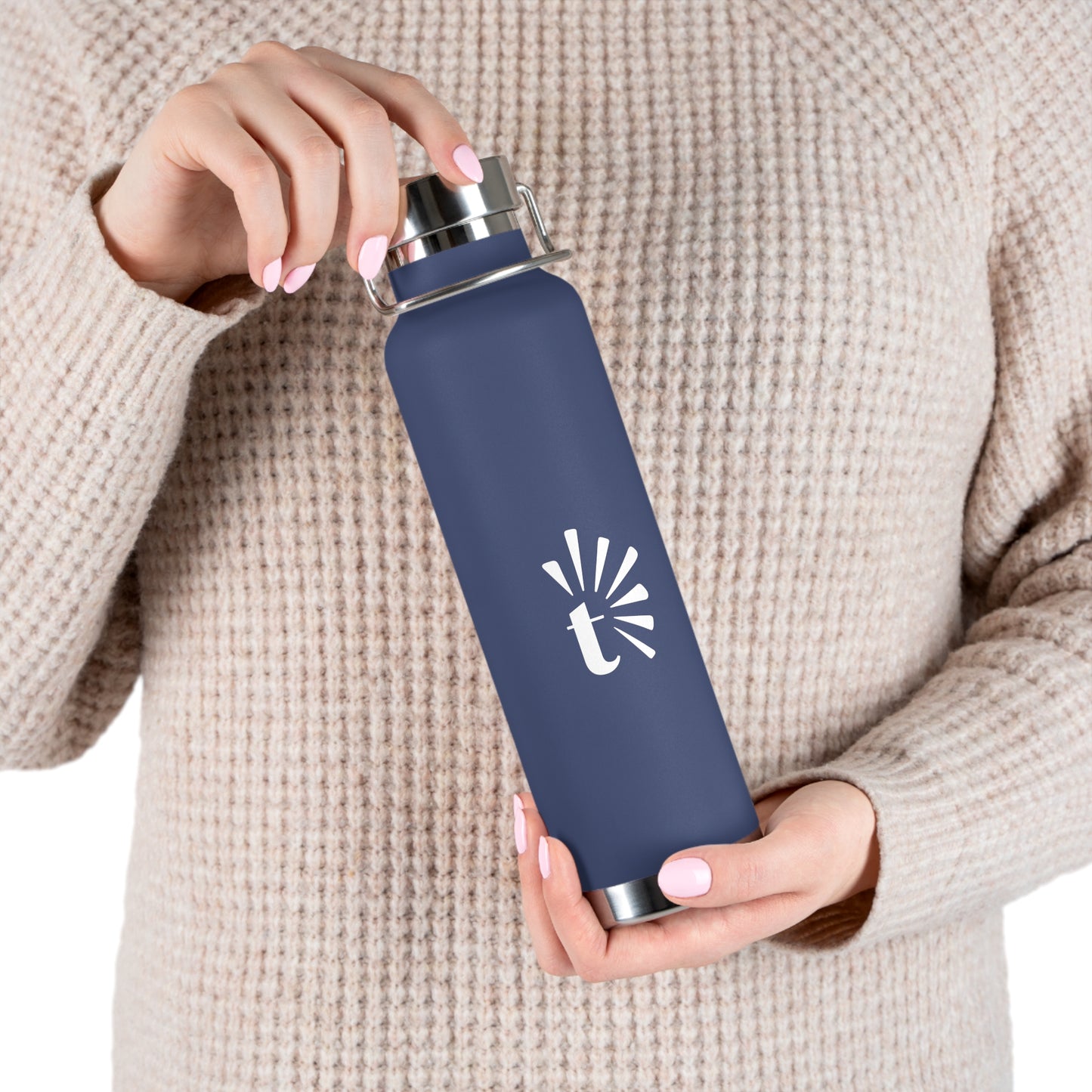 Copper Vacuum Insulated Bottle, 22oz (T Logo)